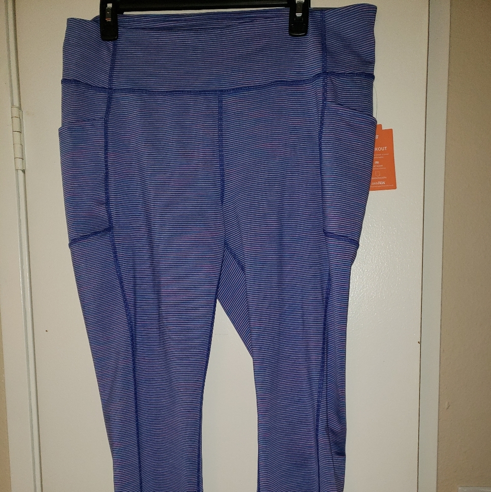 COPY - Active Wear Capri Pants